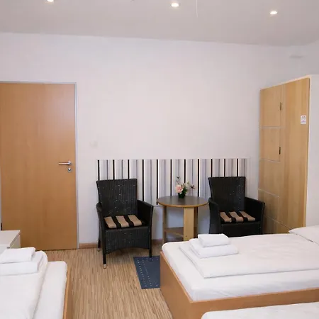 Nuernberg-fuerth Отель 2*