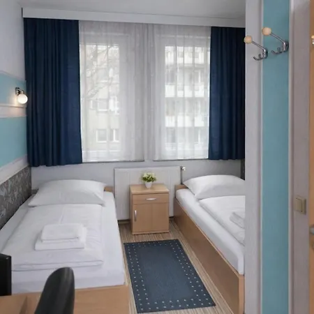 Nuernberg-fuerth Otel 2*