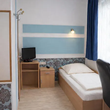 Nuernberg-fuerth Otel 2*